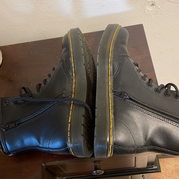 Dr. Martens with soles bouncing shoes size 3 - Picture 5 of 9